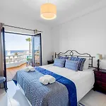 Spacious With Sea View And Heated Pool - - Casa Amizade Villa