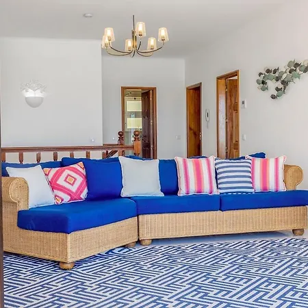 Spacious With Sea View And Heated Pool - - Casa Amizade * Praia Da Luz
