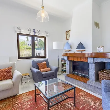 Spacious With Sea View And Heated Pool - - Casa Amizade Luz