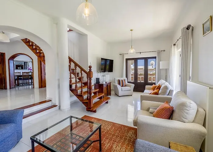 וילה Spacious With Sea View And Heated Pool - - Casa Amizade