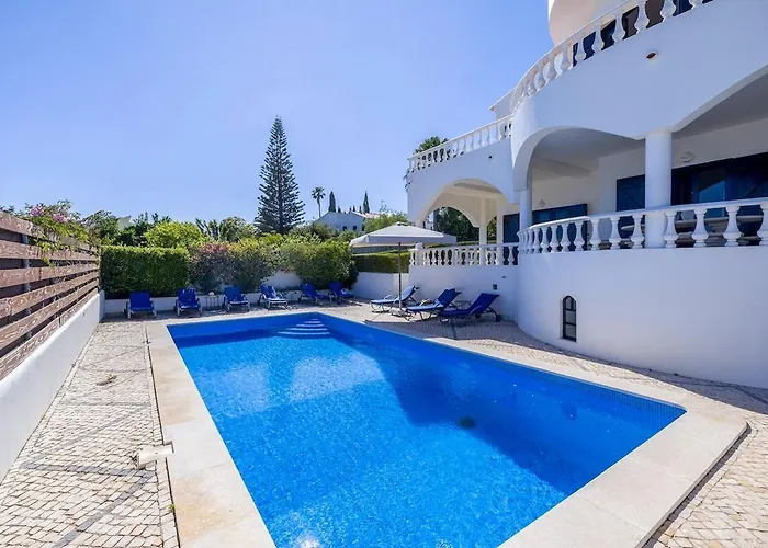 Spacious With Sea View And Heated Pool - - Casa Amizade Luz